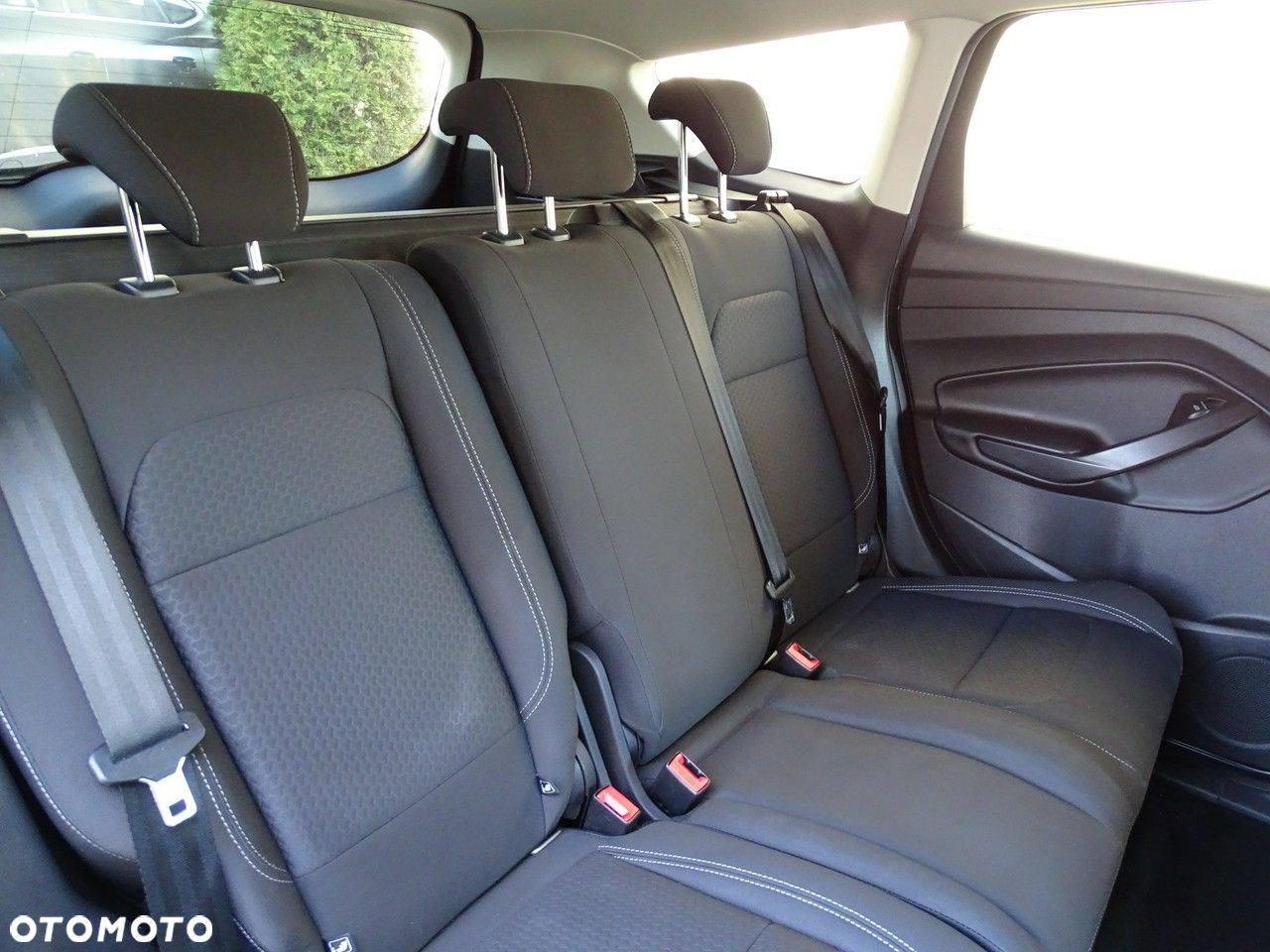 Ford Kuga - 28