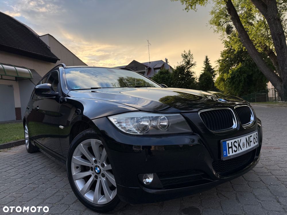 BMW Seria 3 320i - 2
