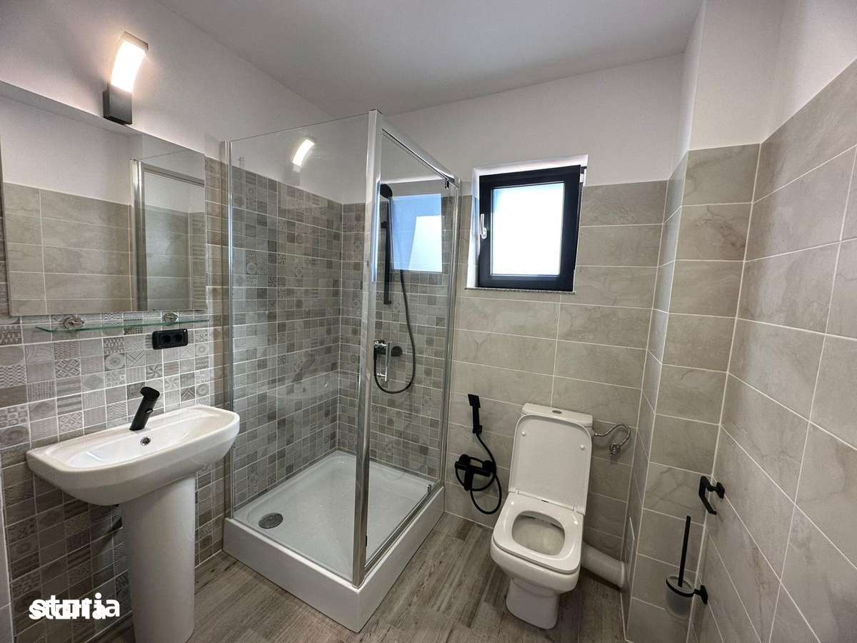 Apartament de 3 camere in bloc nou — fotografia 3