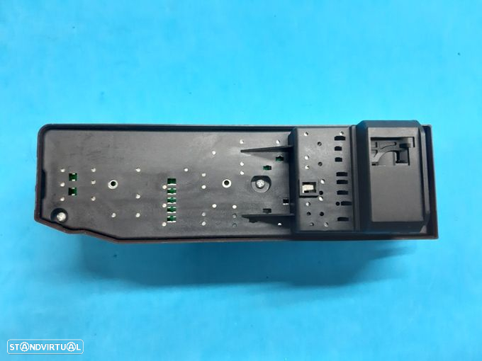 Comando botão interruptor vidros Toyota Hilux  (84820-33170A)  NOVO - 3