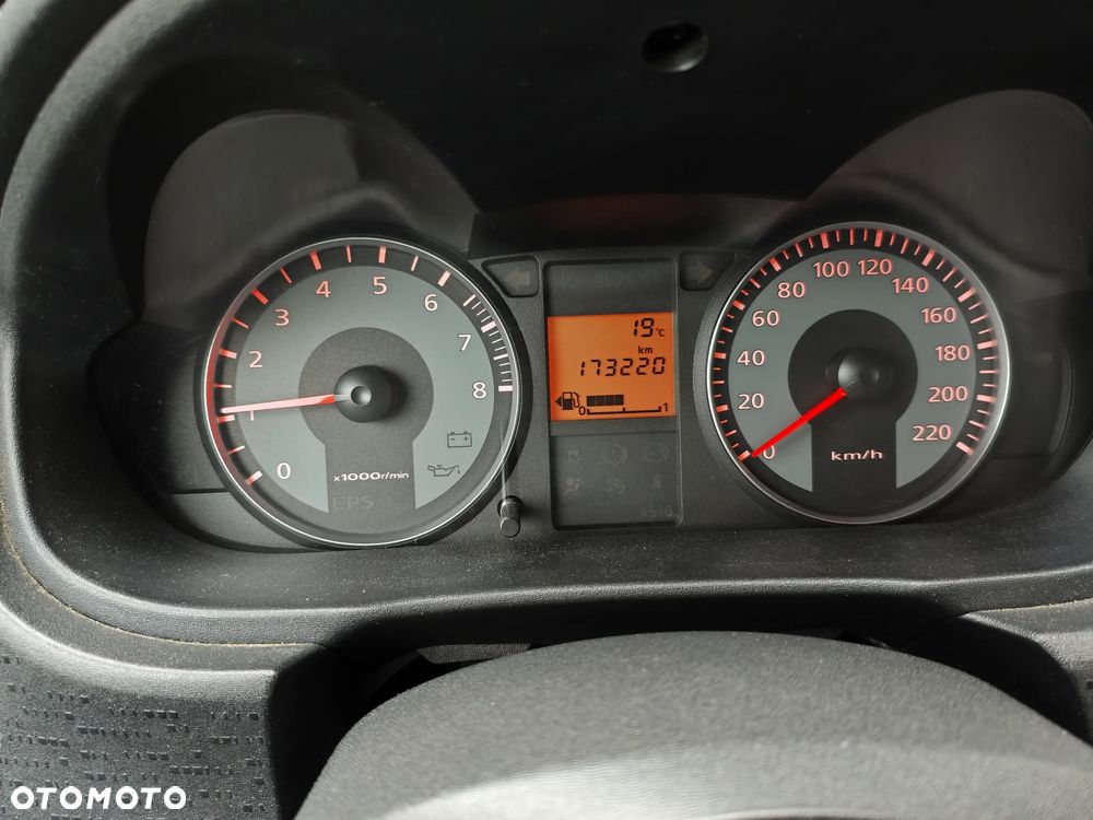 Mitsubishi Colt - 4