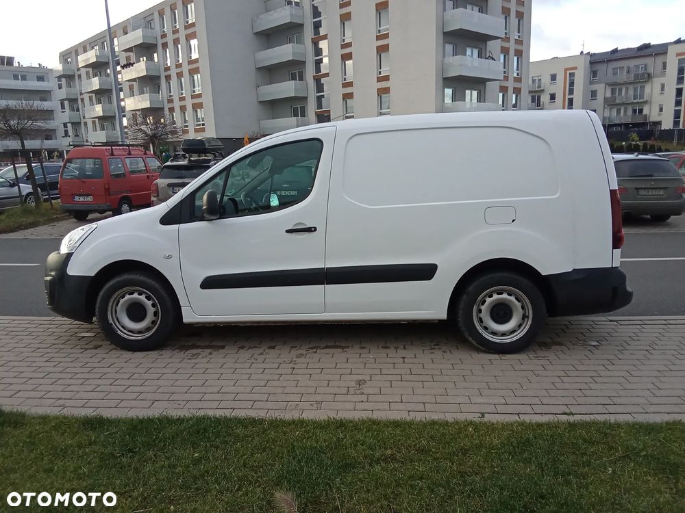 Peugeot Partner - 8