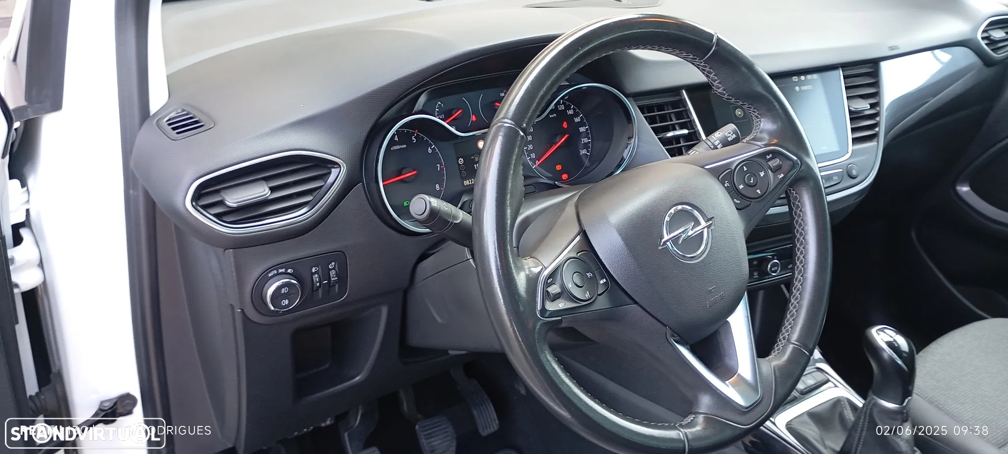 Opel Crossland X 1.2 Business Edition - 11