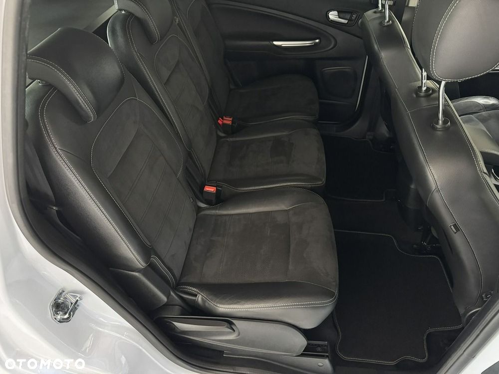 Ford S-Max 2.0 TDCi DPF Platinium X - 18