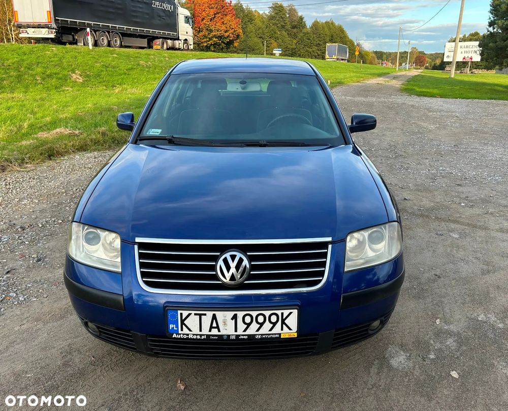Volkswagen Passat 1.9 TDI Comfortline - 11