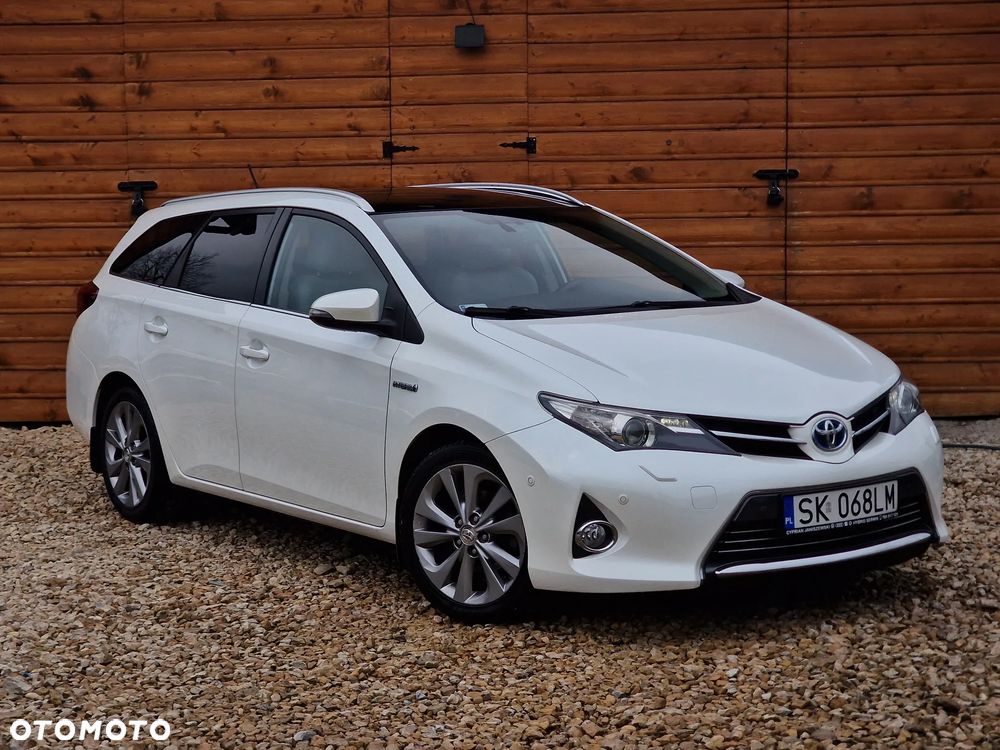 Toyota Auris - 13