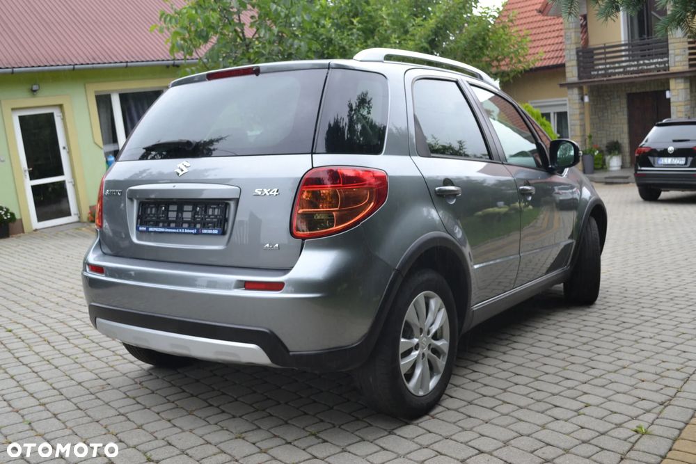 Suzuki SX4 1.6 Premium 4WD - 22
