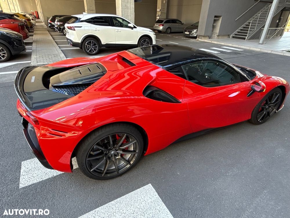 Ferrari SF90 Stradale - 10