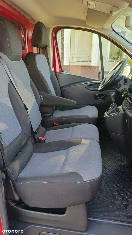 Opel VIVARO 1.6 CDTI 120 KM - 29