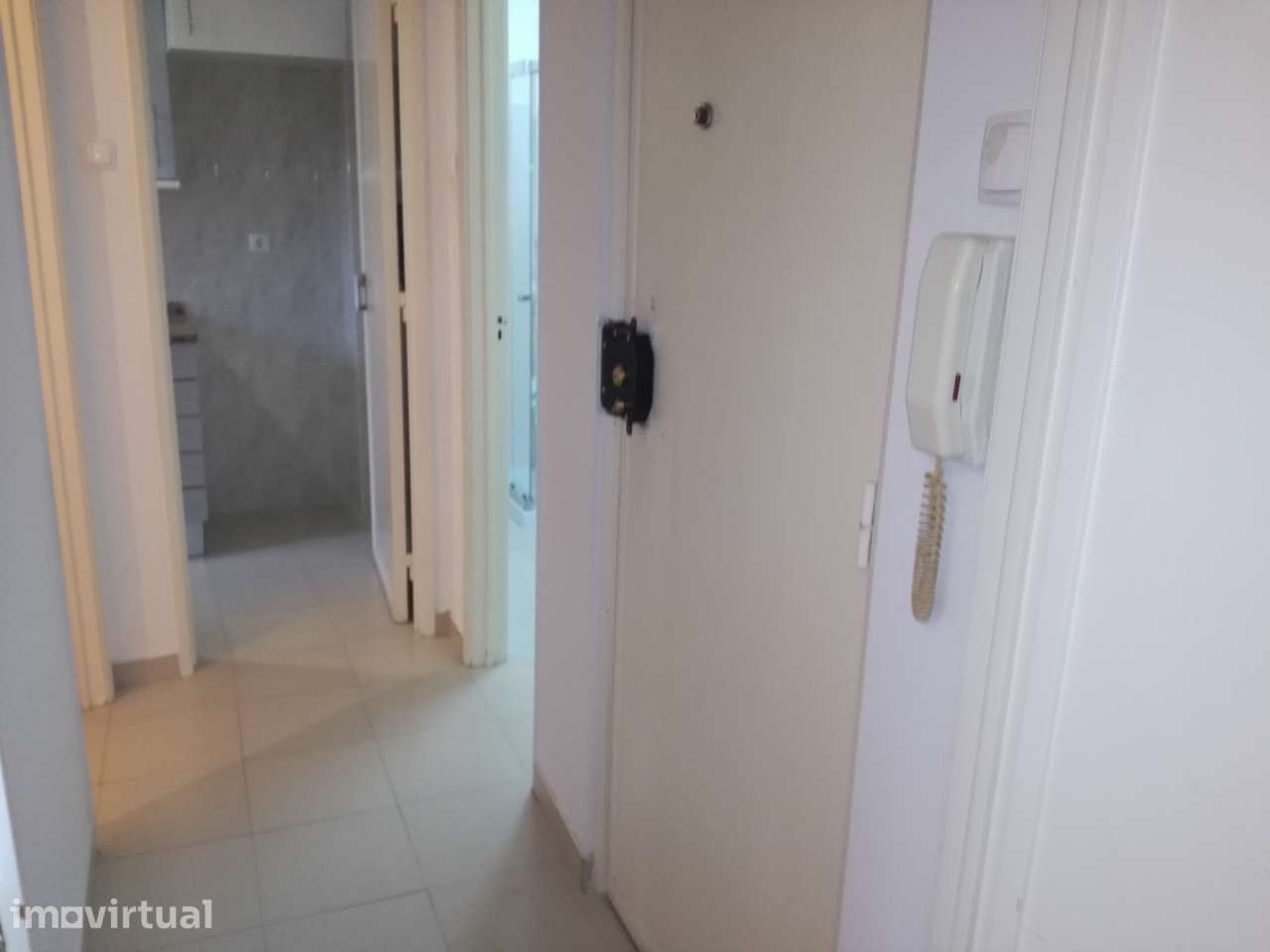 T1 remodelado com 35m2 na Reboleira. - Grande imagem: 5/9