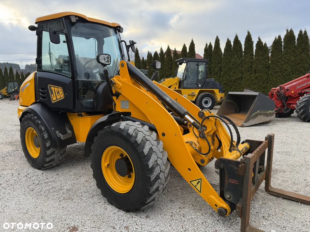 JCB 409 / JEDYNIE 2219 MTH!!! / SILNIK DEUTZ / PIĘKNIE UTRZYMANA / ORYGINAŁ / ZADBANA / SPROWADZONA Z NIEMIEC / BEZ DPF ADBLUE / SILNA / 407 408 406 60 70 M 506 509 - 4