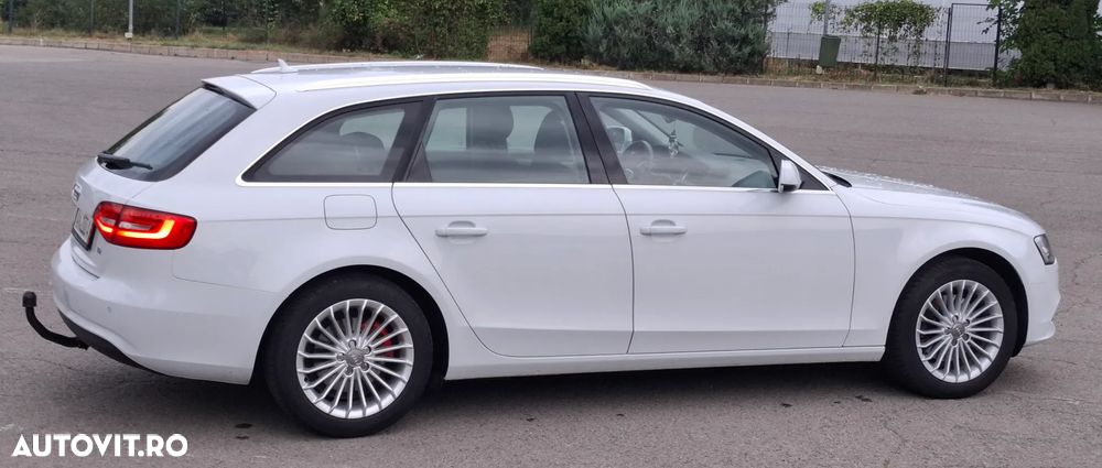 Audi A4 Avant 2.0 TDI DPF clean diesel multitronic Ambition - 5