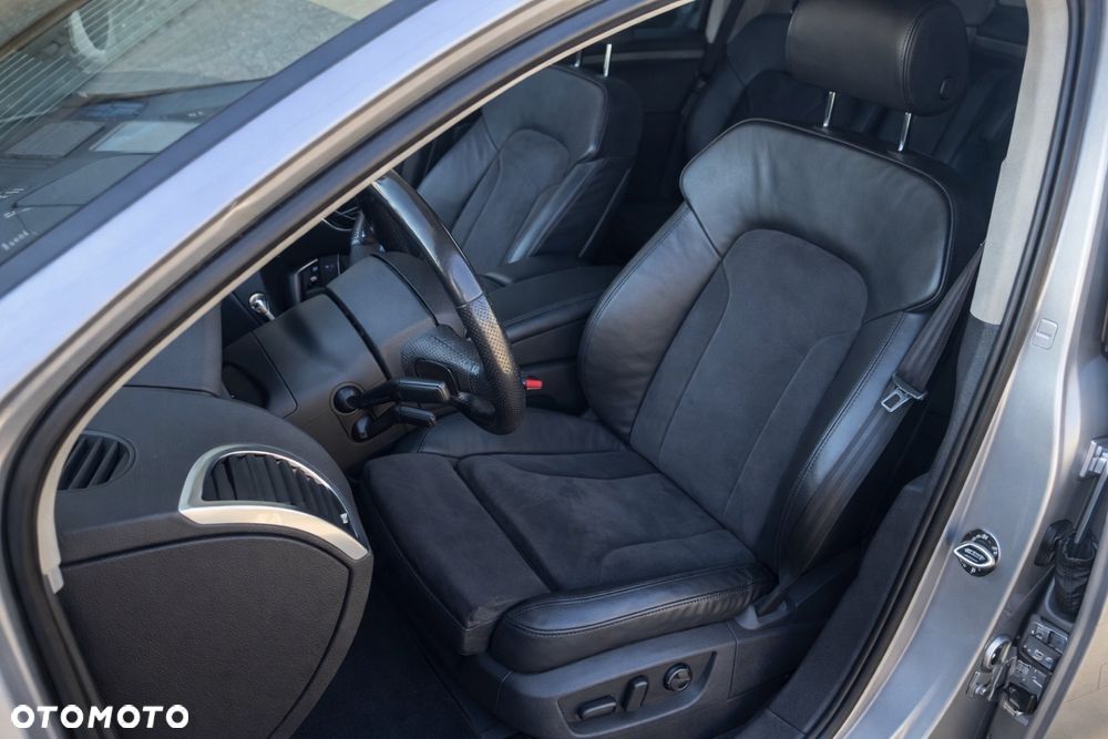 Audi Q7 - 25