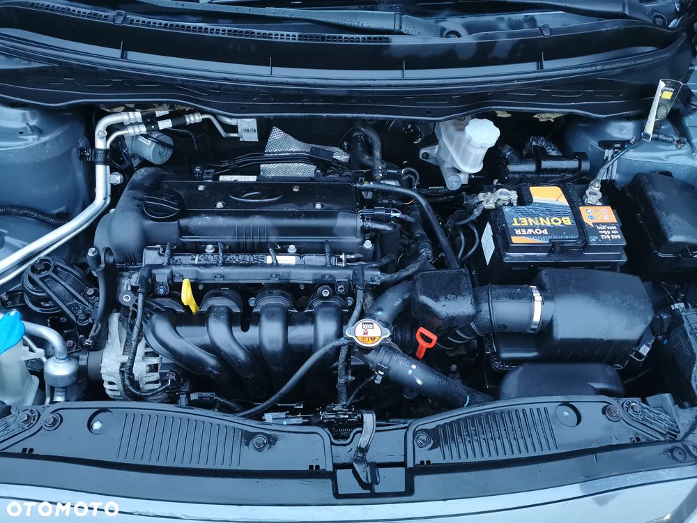 Hyundai i20 1.4 Automatik Comfort - 4