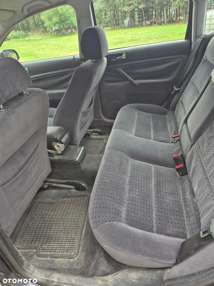 Volkswagen Passat 1.9 TDI - 10