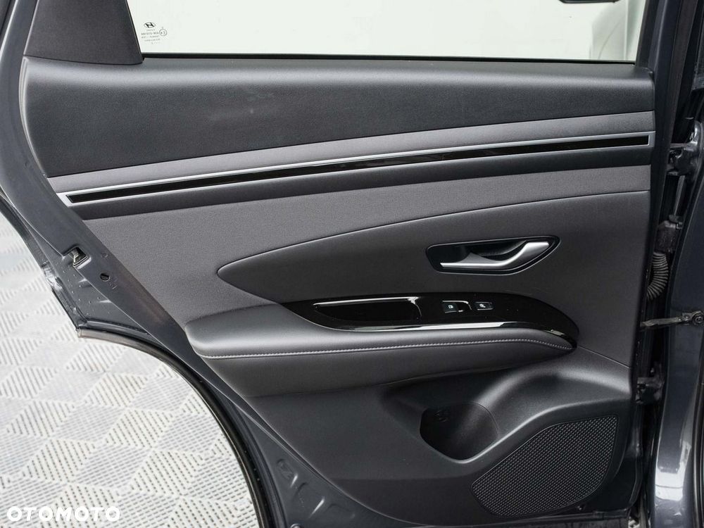 Hyundai Tucson - 25