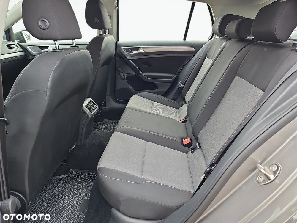 Volkswagen Golf 1.2 TSI BMT Trendline EU6 - 16