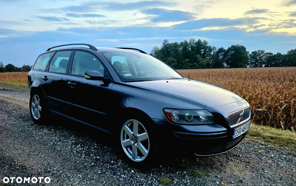 Volvo V50