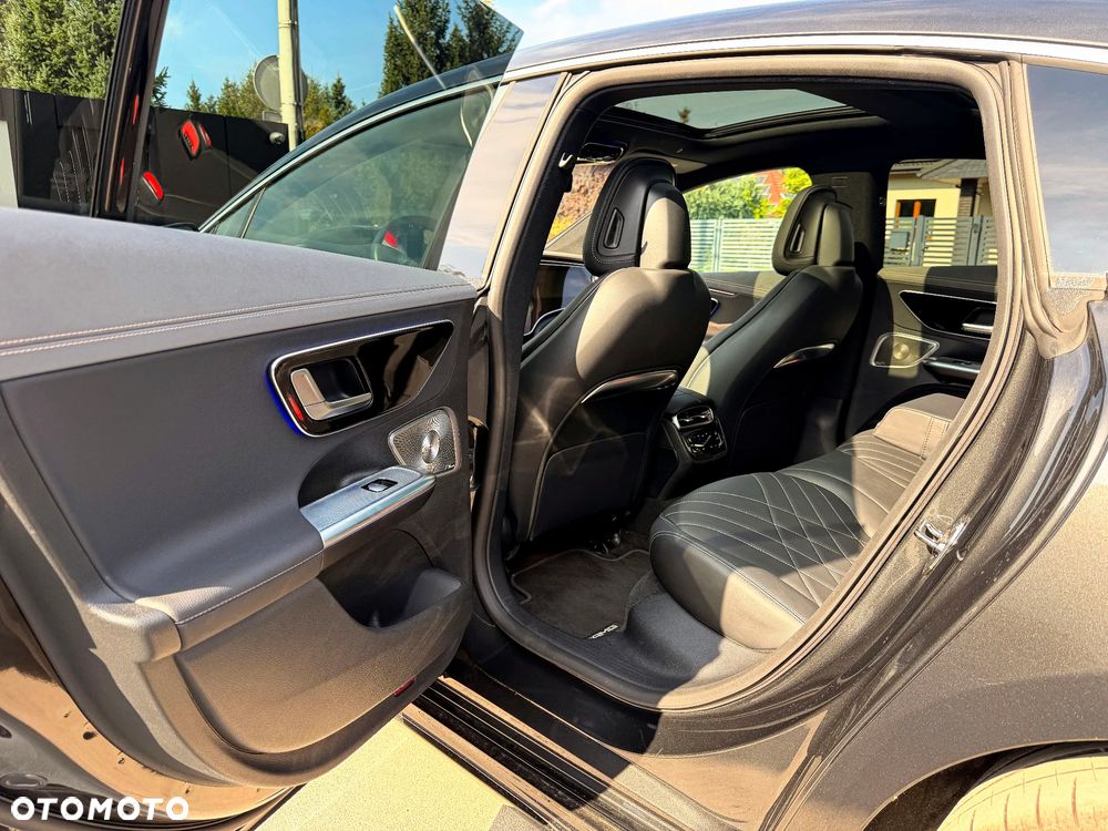 Mercedes-Benz EQE 500 4Matic Electric Art - 9