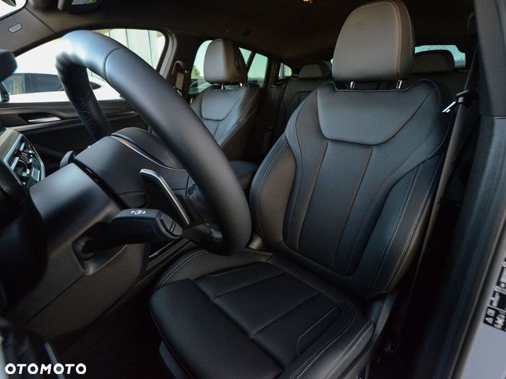 BMW X4 - 32