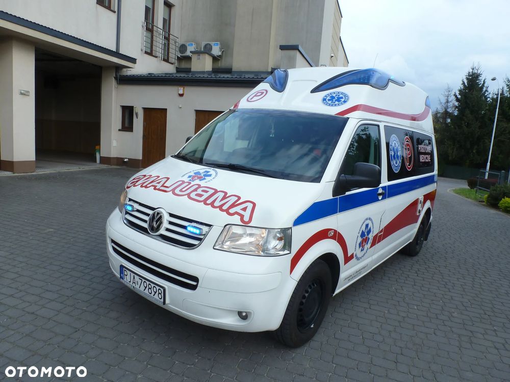 Volkswagen Transporter - 1