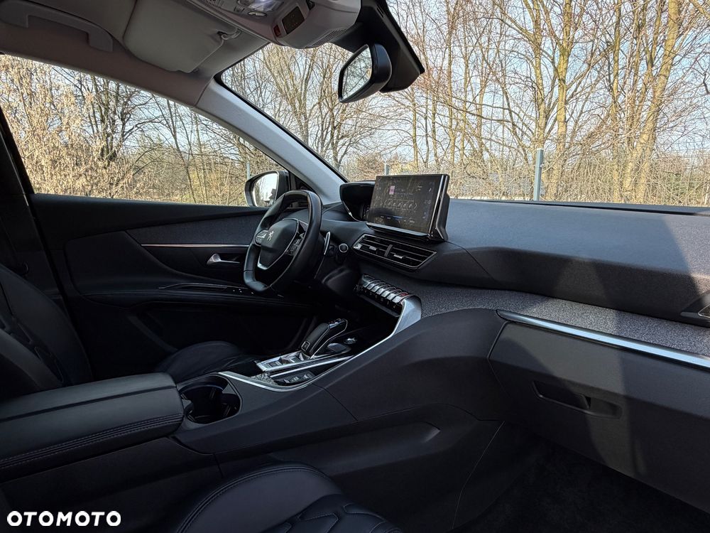 Peugeot 5008 BlueHDi 130 EAT8 Allure Pack - 11