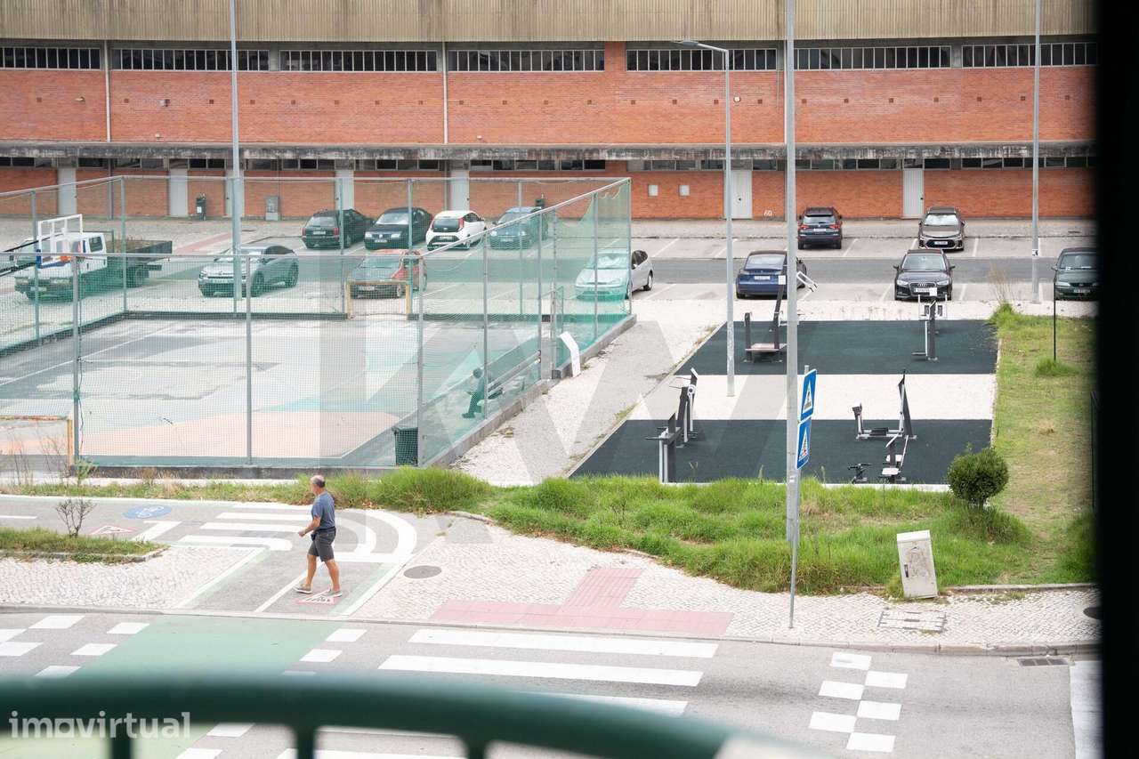 T2 no centro das Caldas da Rainha com elevador e estacionamento - Grande imagem: 4/22