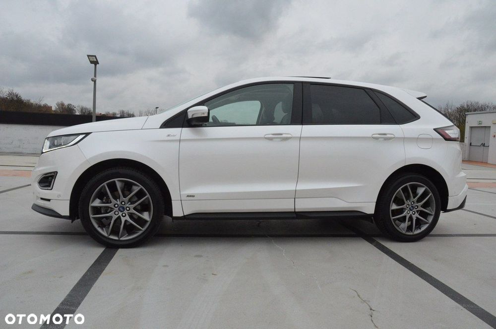 Ford Edge 2.0 TDCi Bi-Turbo 4x4 ST-LINE - 12