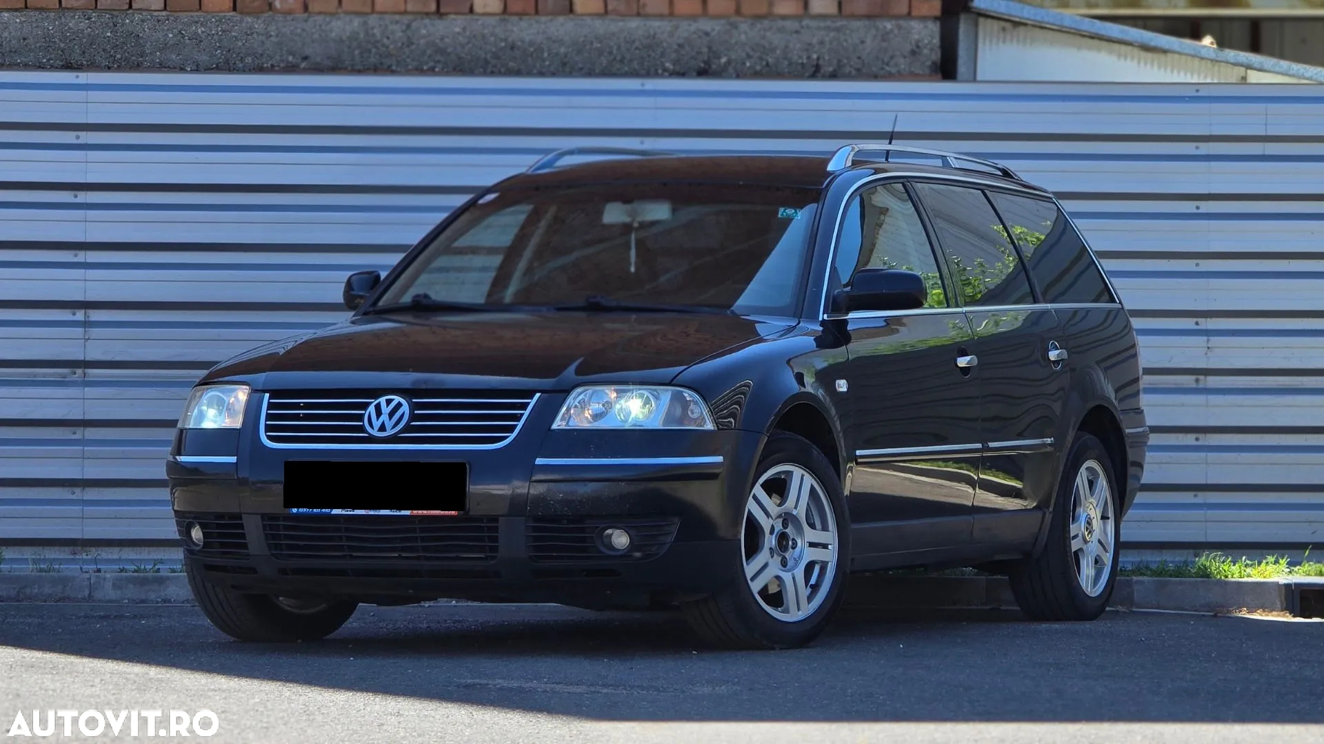 Volkswagen Passat Variant 1.9TD 4Motion Highline - 2