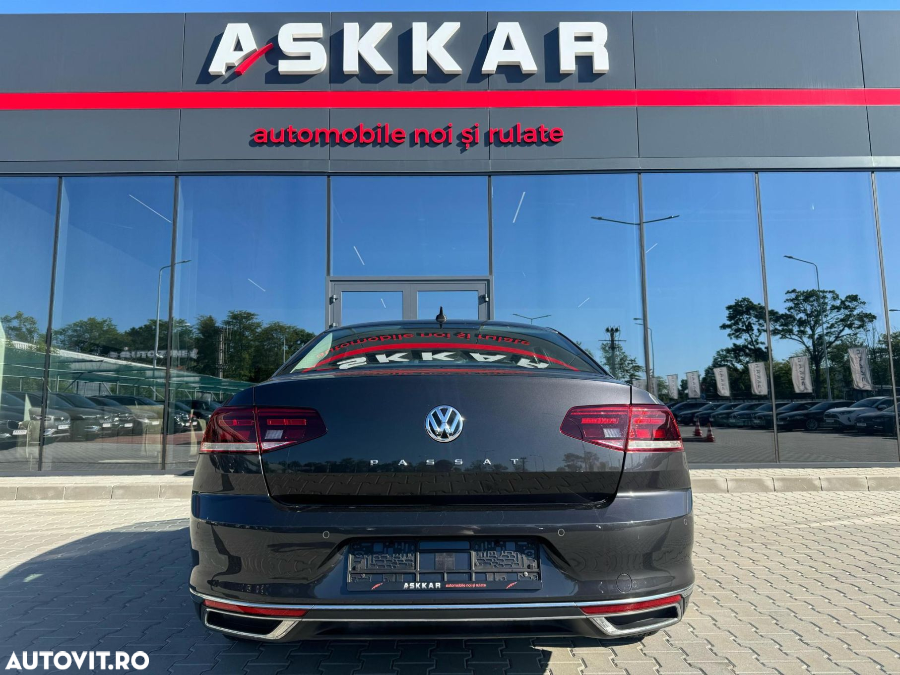 Volkswagen Passat 2.0 TDI DSG Highline - 6