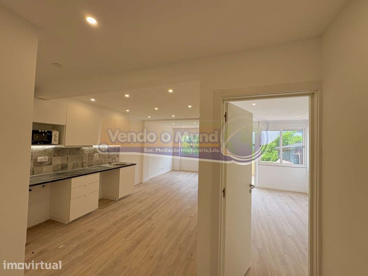 Apartamento T2 no Forte da Casa (FTC022) - Grande imagem: 4/17