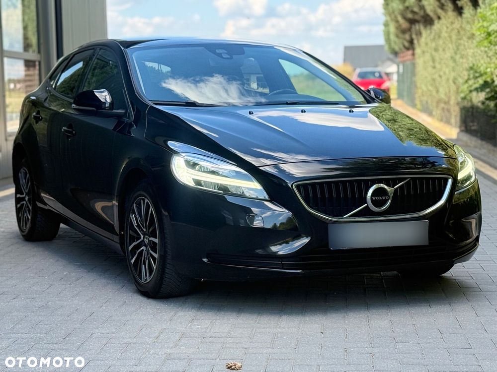 Volvo V40 - 22