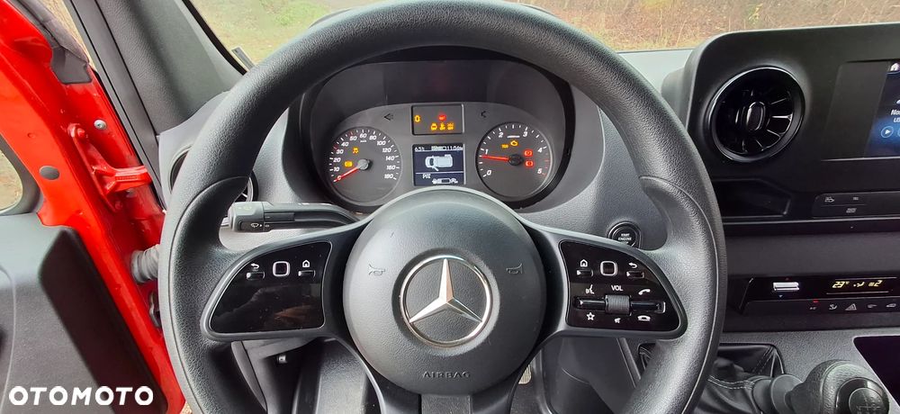 Mercedes-Benz SPRINTER IVECO CRAFTER MAN TRANSIT - 17