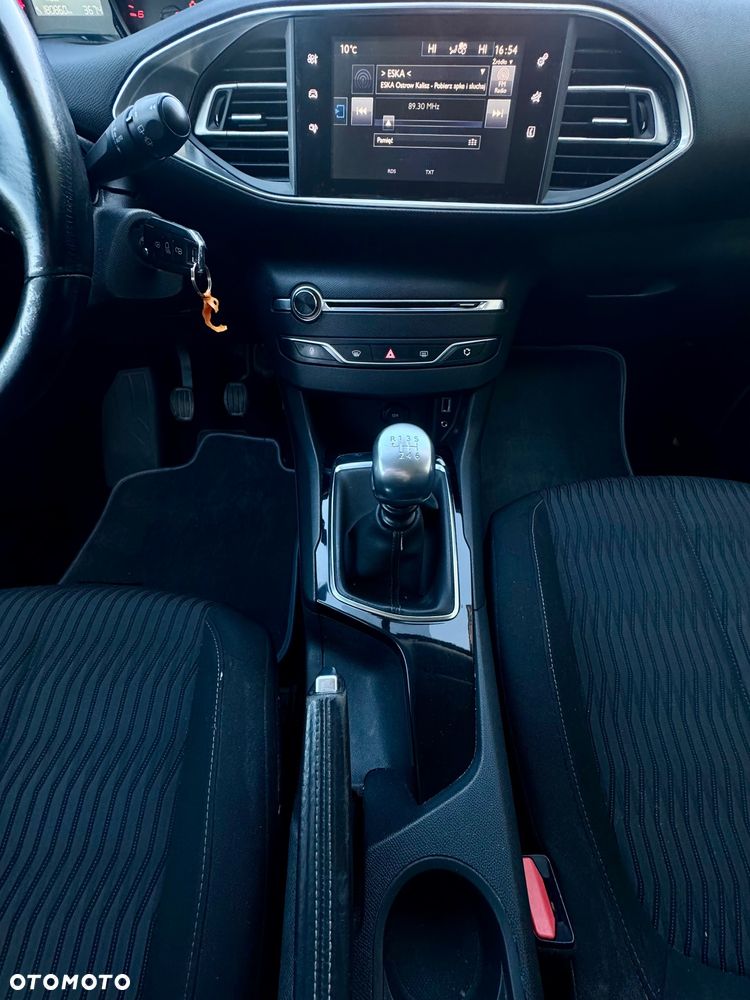 Peugeot 308 - 21