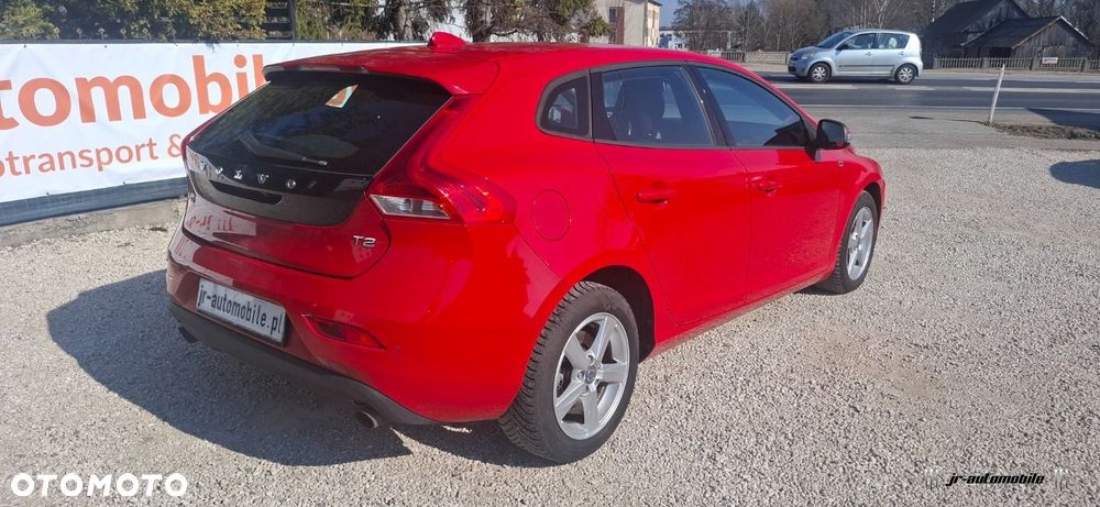 Volvo V40 - 2