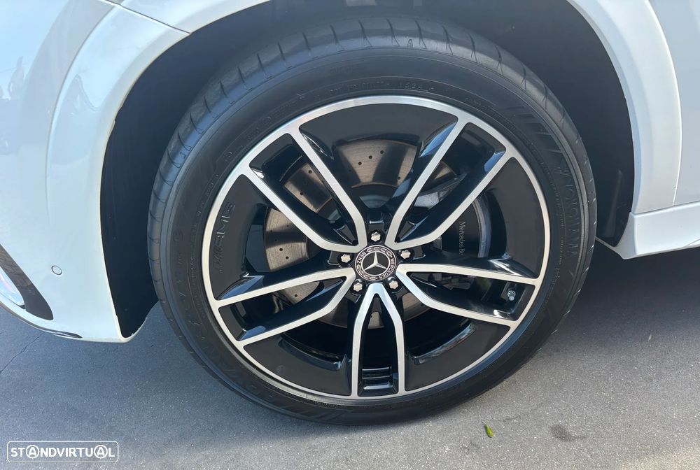 Mercedes-Benz GLE 350 de 4Matic - 29