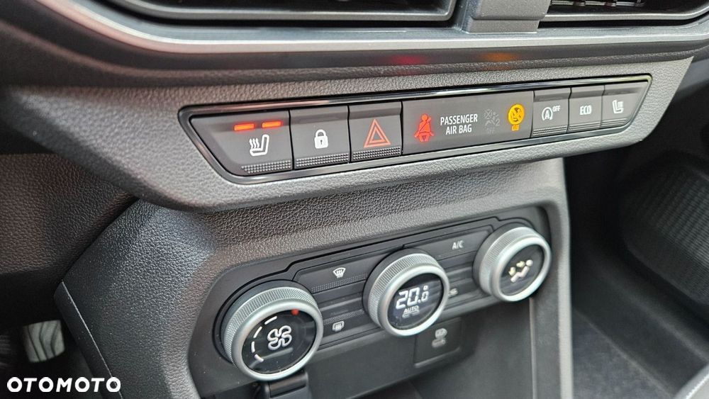 Dacia Sandero Stepway TCe 90 Expression + - 28