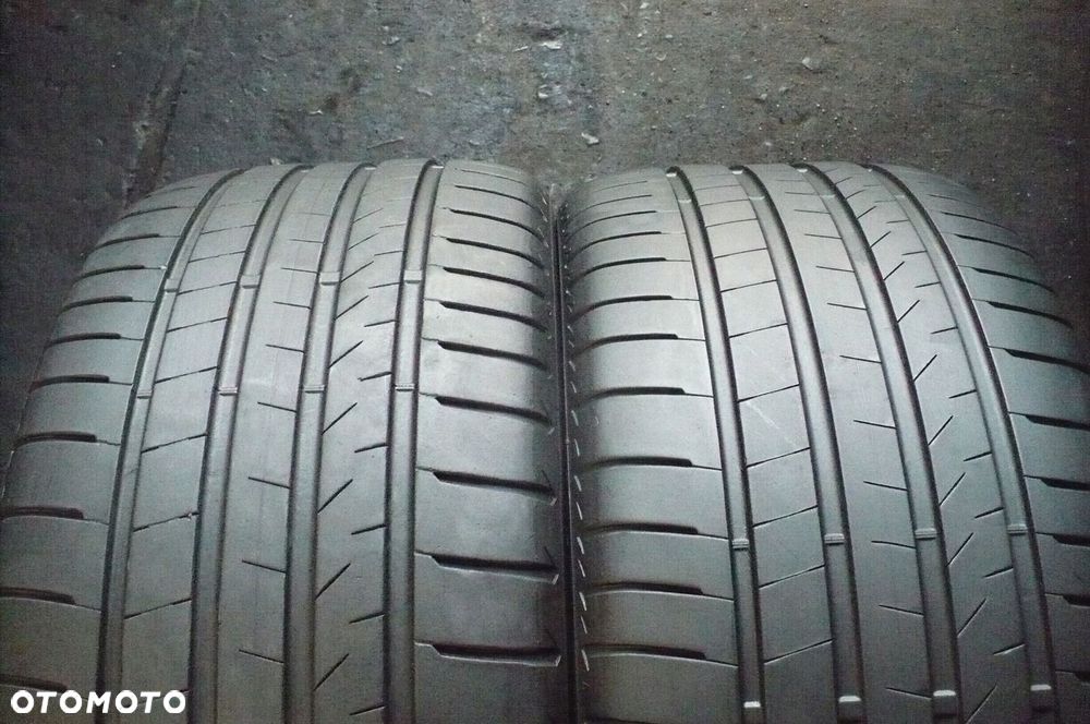 2x BRIDGESTONE Alenza 001 285/70R21 5,5mm-5,7mm 2019