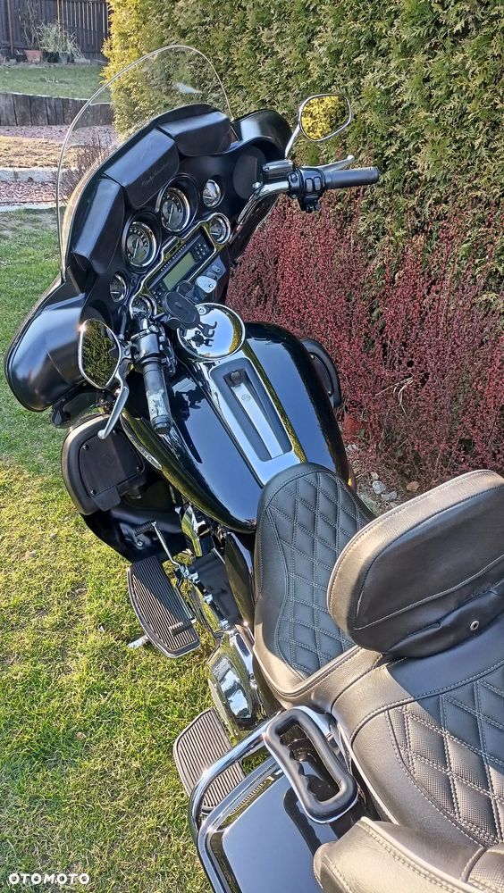 Harley-Davidson FLH Electra Glide - 3