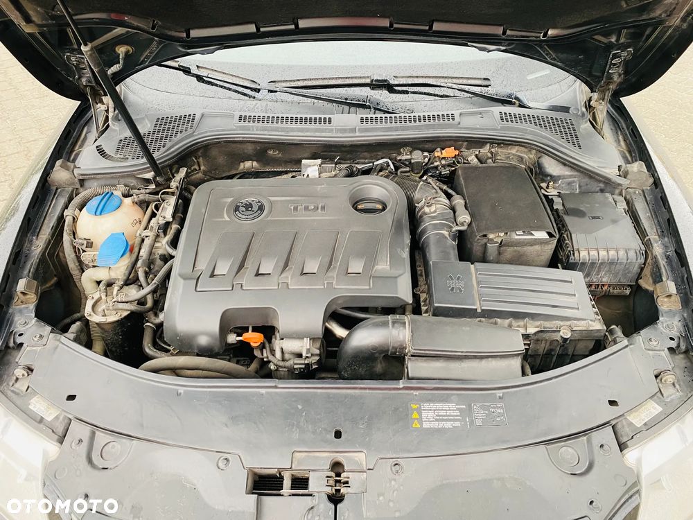 Skoda Superb 2.0 TDI Elegance - 15