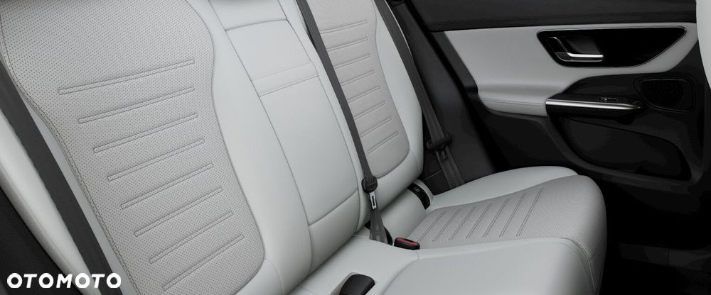 Mercedes-Benz GLC - 7