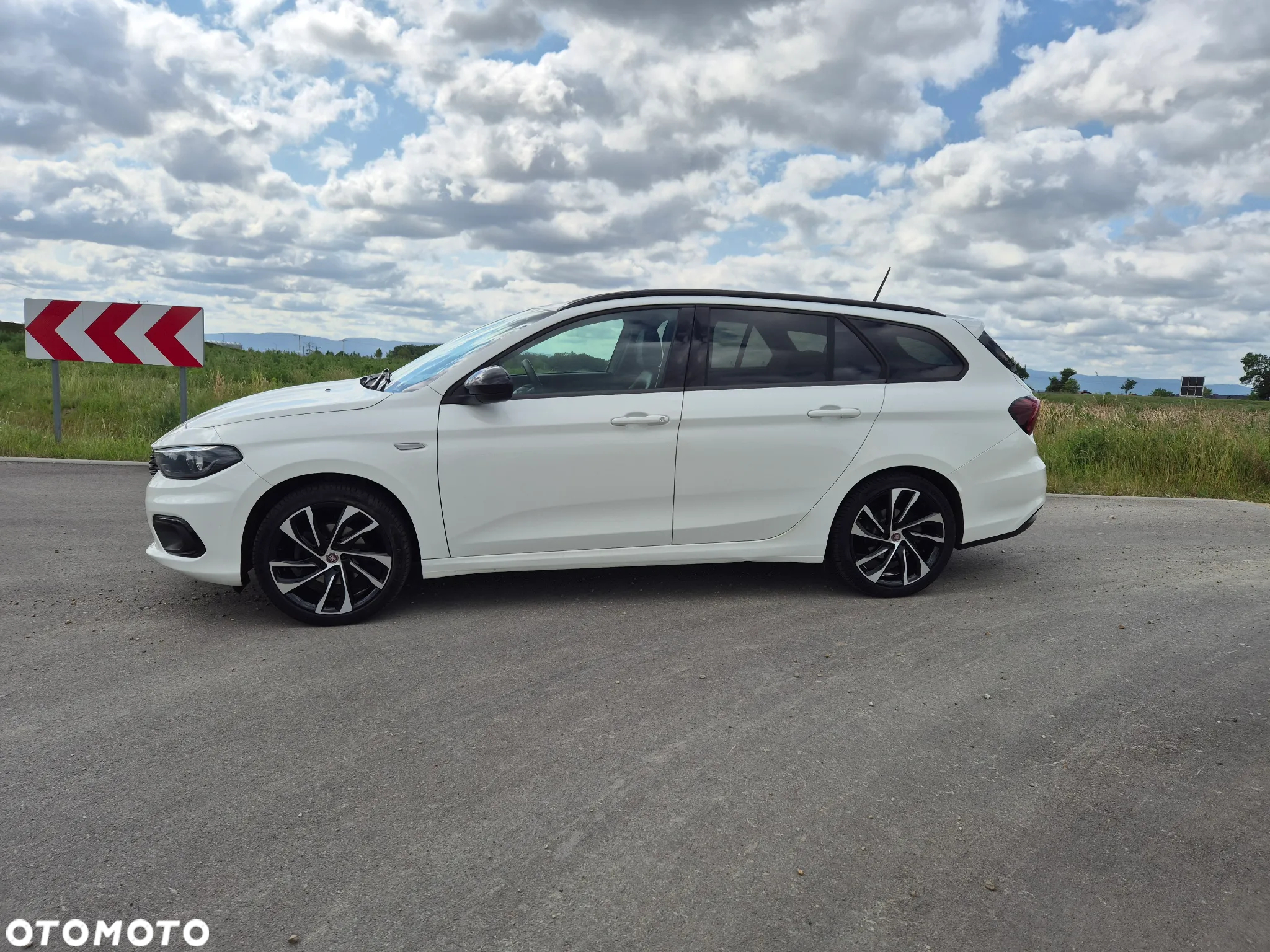 Fiat Tipo 1.4 T-Jet S-Design - 4