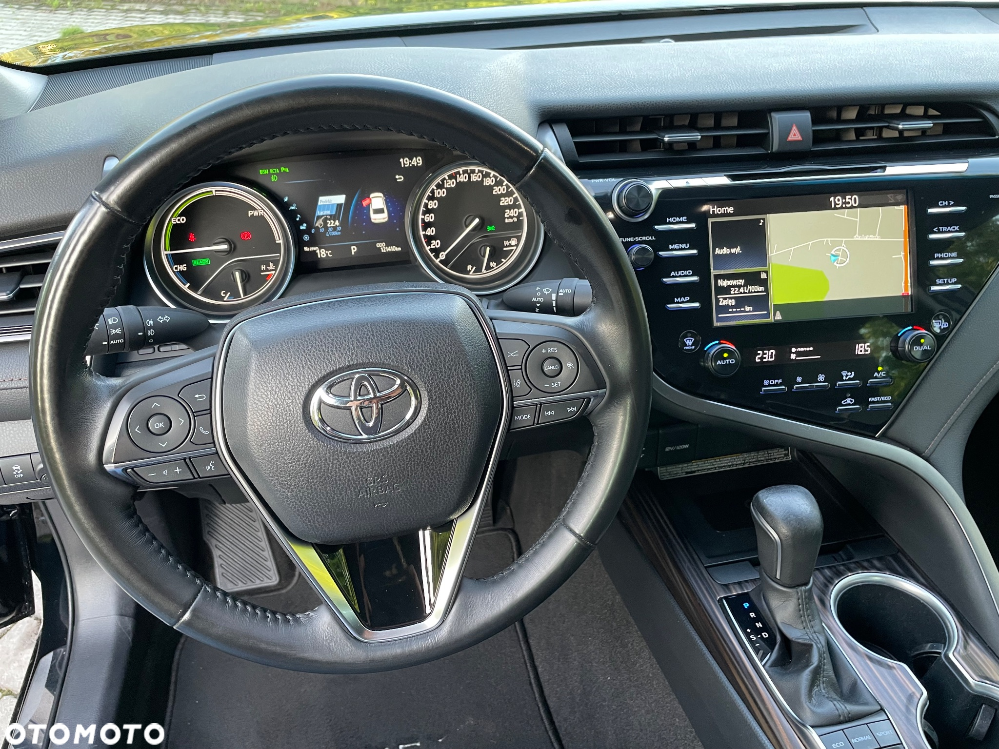 Toyota Camry 2.5 Hybrid Executive CVT - 20