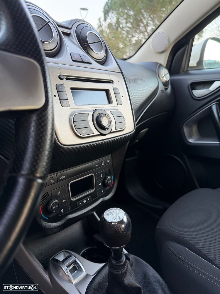 Alfa Romeo MiTo 1.3 JTDM - 7