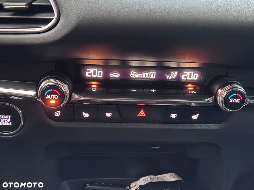 Mazda CX-30 SKYACTIV-X 2.0 M-Hybrid - 16