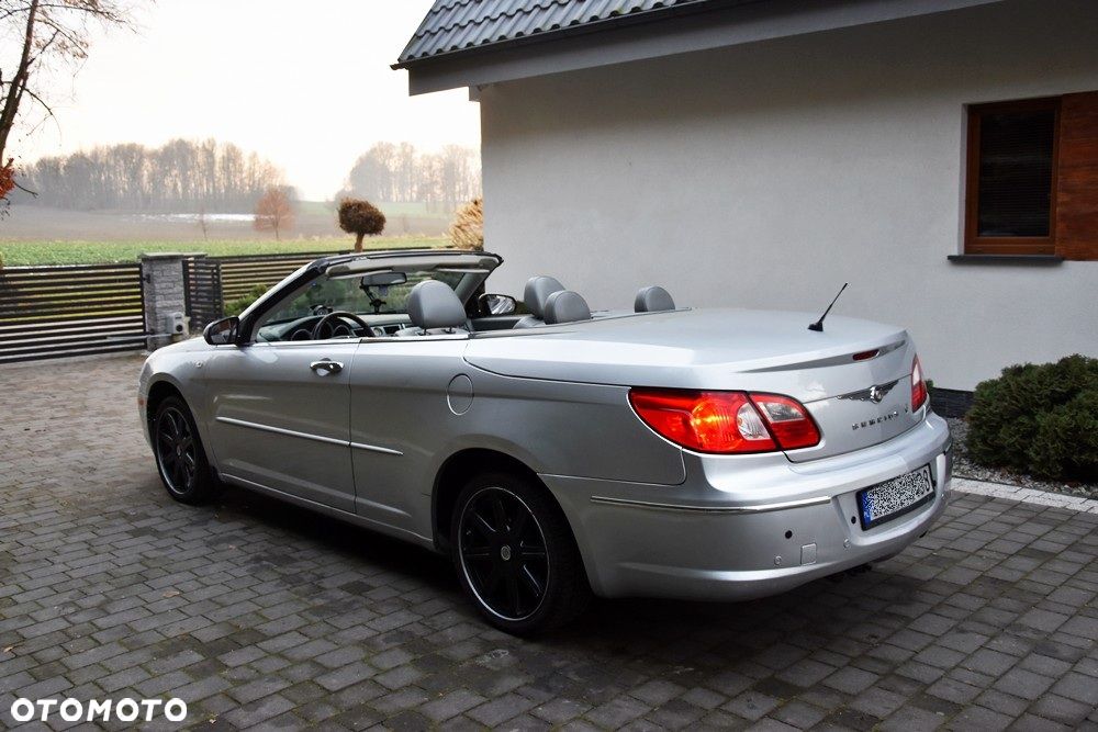 Chrysler Sebring - 11