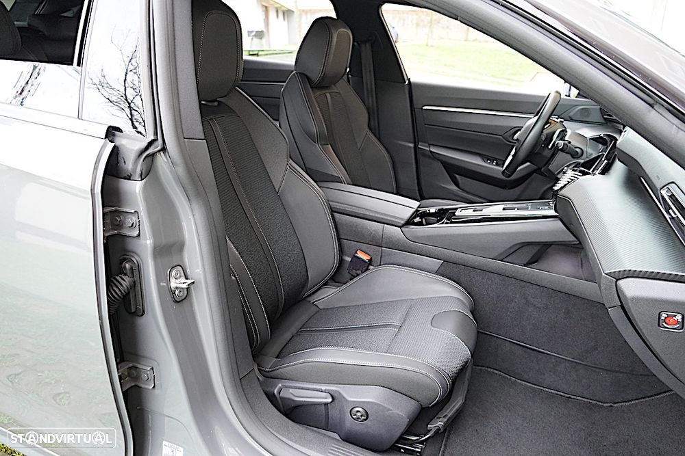 Peugeot 508 SW 1.6 Hybrid Allure Pack e-EAT8 - 23