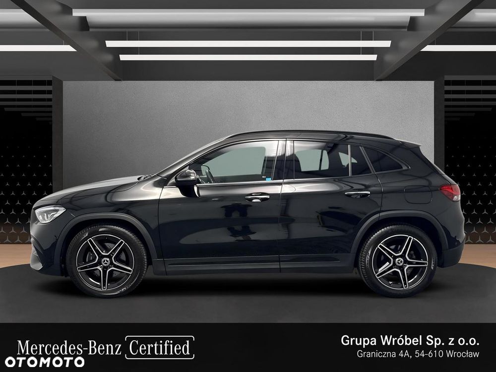 Mercedes-Benz GLA 200 AMG Line - 3