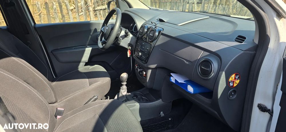 Dacia Lodgy TCe 130 GPF SL Techroad - 11