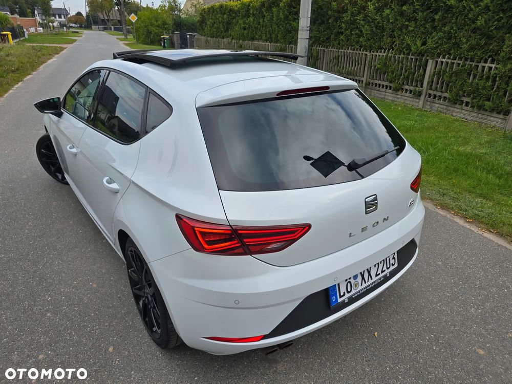 Seat Leon 2.0 TSI DSG OPF FR - 23